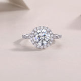 大克拉S925银莫桑钻电镀18K白金