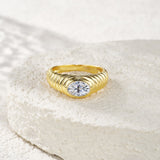 新品时尚不规则镶6*8莫桑石戒指新款轻奢设计螺纹指环女