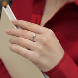 S925纯银50分莫桑石简约精致小巧流苏戒子女款