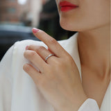 扭壁闪耀璀璨高亮度925银镀金适合婚礼戒指女