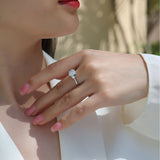 S925纯银镶嵌闪耀时尚百搭莫桑石闭口女戒指