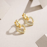 热销莫桑石耳环S925纯银电镀18K金时尚心形耳坠耳环女