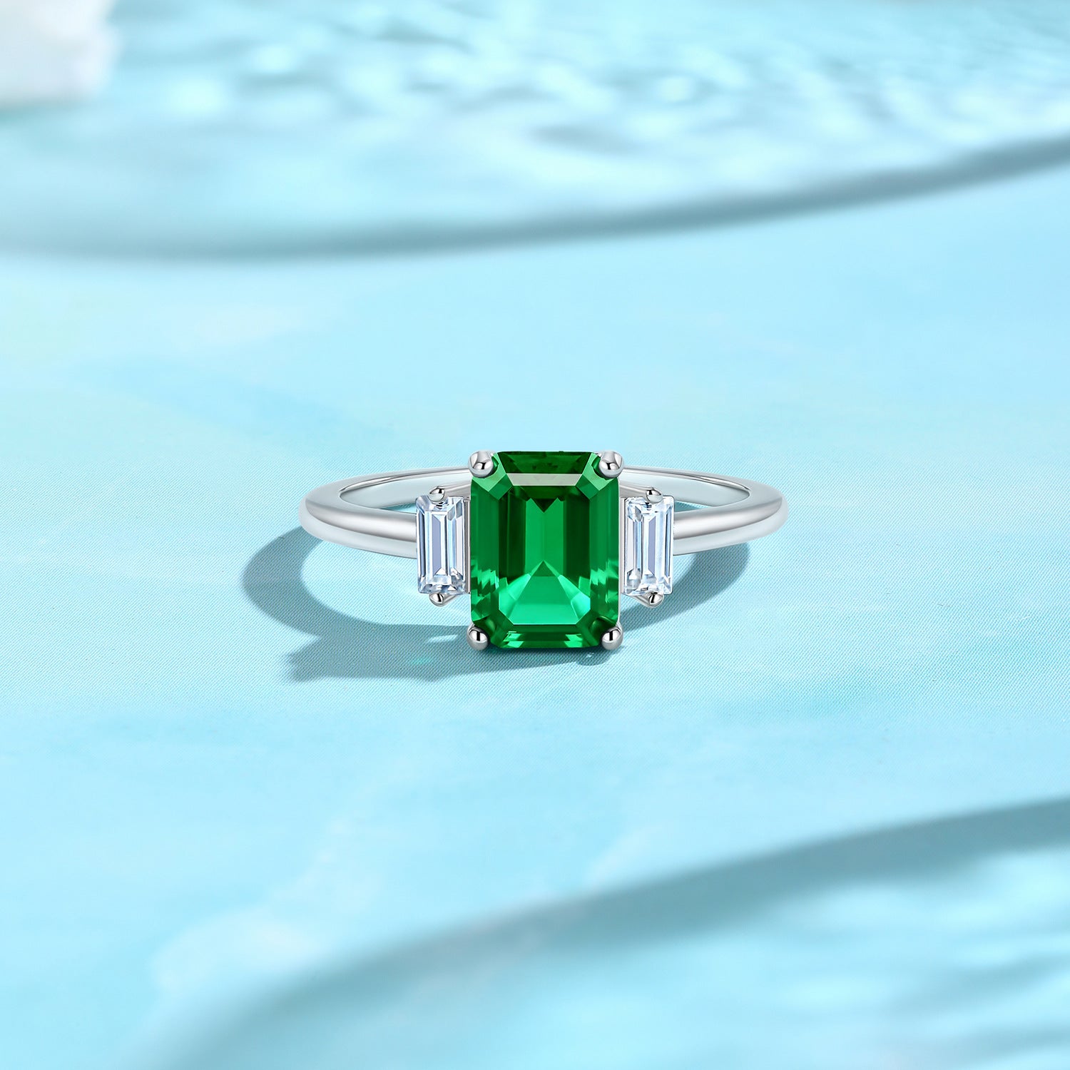 新款S925纯银经典三石款培育祖母绿戒指简约时尚培育彩宝