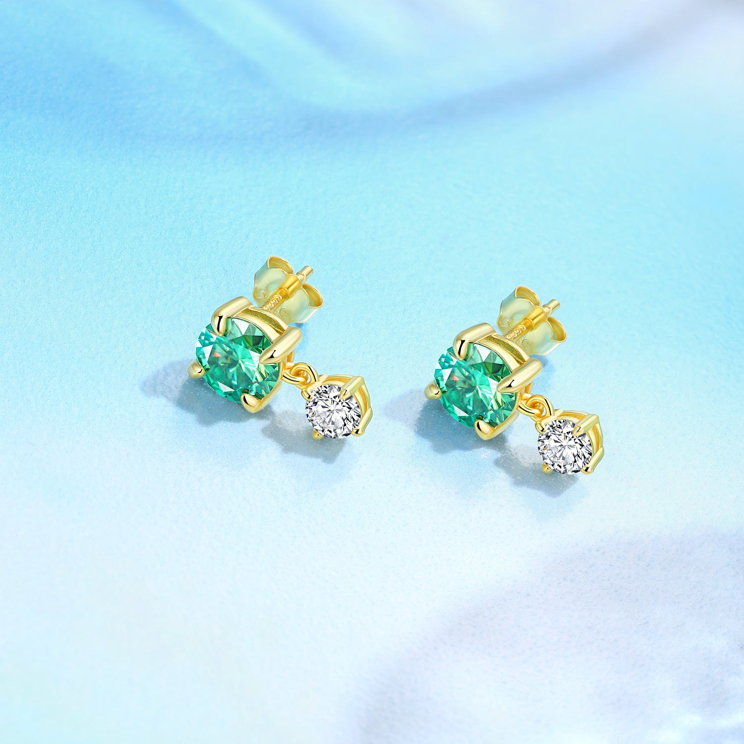 2025年春夏新款S925纯银彩色莫桑石耳钉精致时尚百搭耳环女