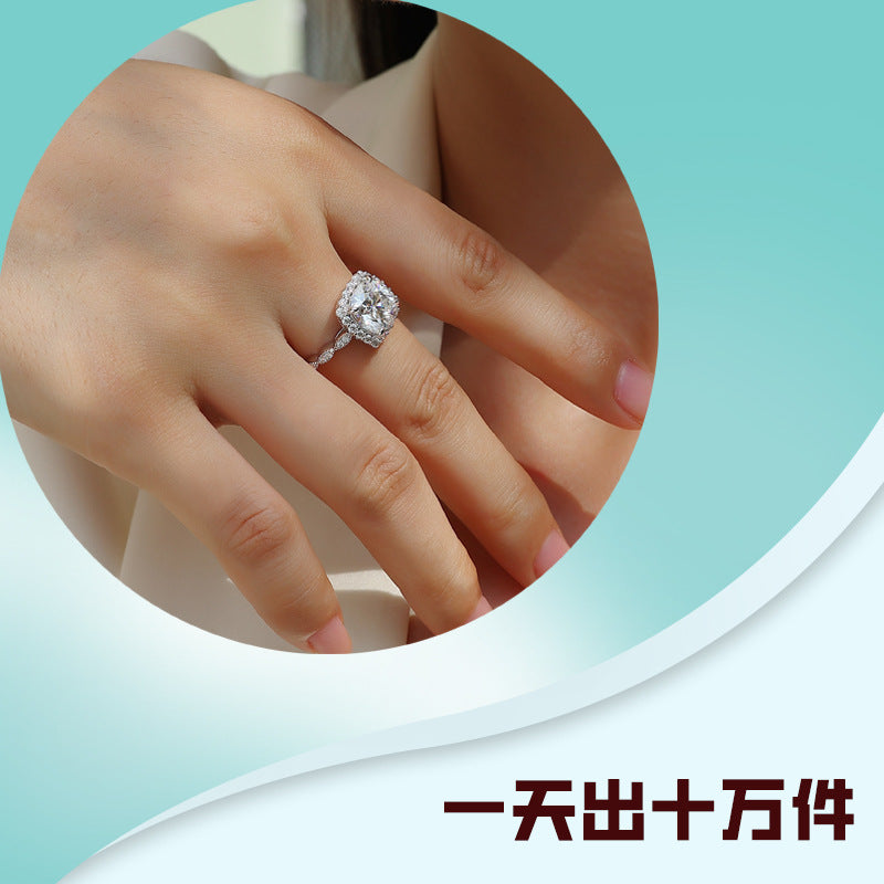 闭口莫桑石d色 S925银莫桑钻2.5克拉公主方肥戒银