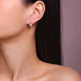 S925纯银四爪莫桑石耳钉爱心形轻奢时尚百搭耳环女