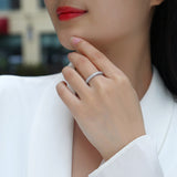新款流行精精致莫桑石戒指时尚轻奢个性指环