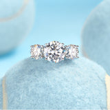 风热销大克拉精致切割高亮度925银镀白金日常佩戴男女戒