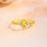 2025新款S925纯银1克拉梨形黄晶石戒指简约轻奢小众设计指环女款