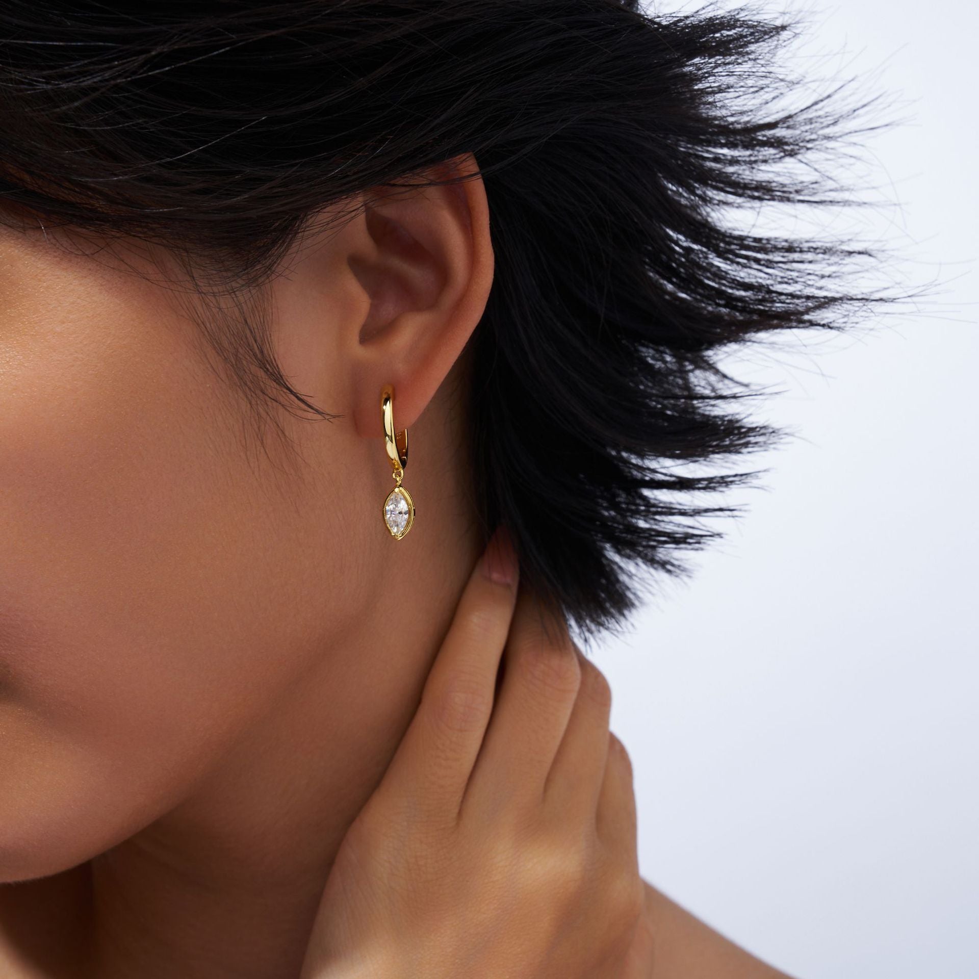 精美纯银电镀K金百搭莫桑石耳圈耳环休闲风新潮时尚耳饰