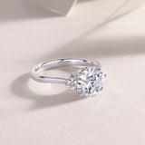 S925纯银镶嵌闪耀时尚百搭莫桑石闭口女戒指