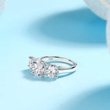 风热销大克拉精致切割高亮度925银镀白金日常佩戴男女戒