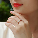 小红书S925银纯手工镶嵌指圈潮人戒指莫桑石闭口戒指