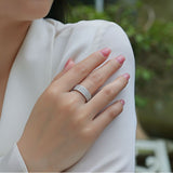 新款银饰品S925银戒指莫桑石女戒