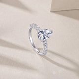 S925戒指女小众莫桑石蛋形莫桑石戒指