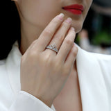 时尚戒指指环新款S925纯银莫桑石女戒