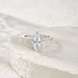 新款S925银D色马眼形莫桑石戒指六爪简约时尚轻奢婚戒