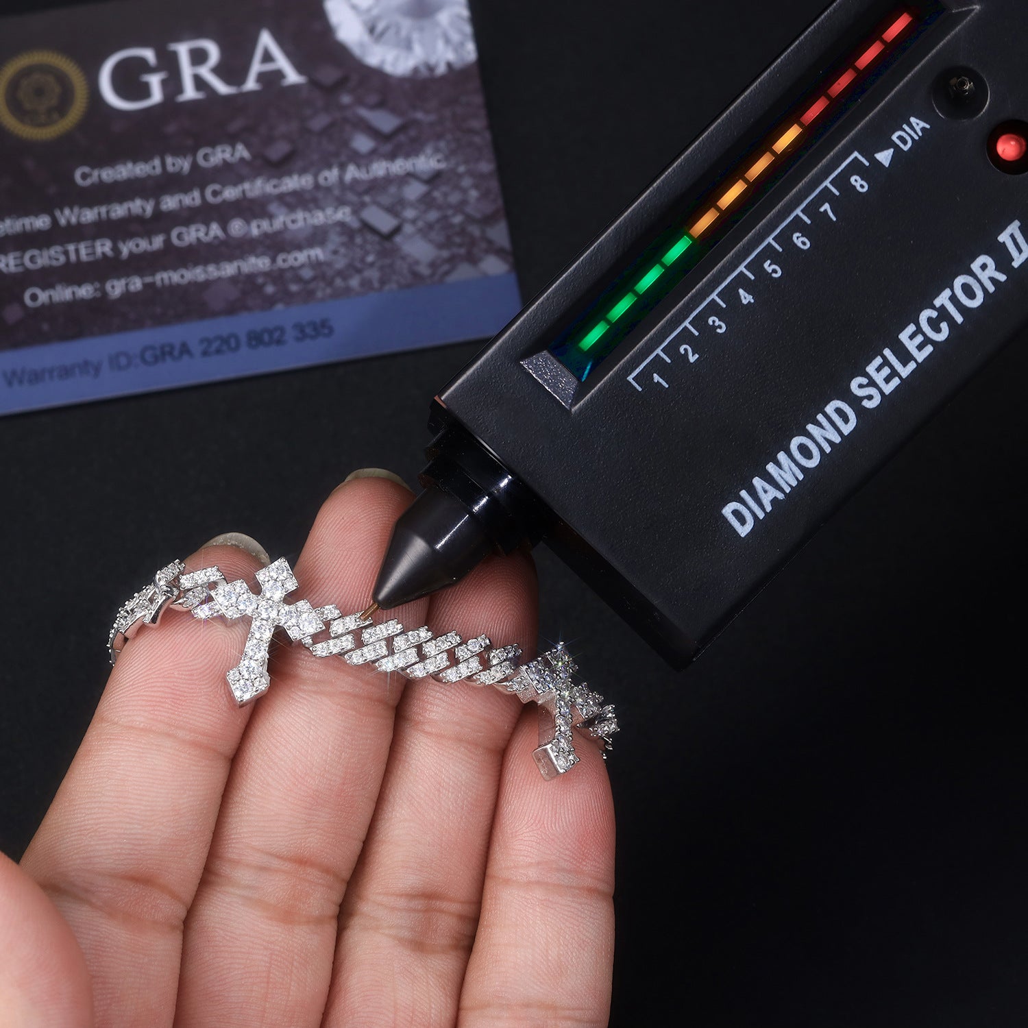 新款13mm8字形古巴链S925银满镶莫桑石嘻哈潮男女生手链