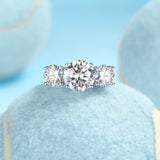 风热销大克拉精致切割高亮度925银镀白金日常佩戴男女戒