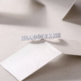 S925纯银戒指镶嵌D色莫桑石轻奢百搭精美满圈戒