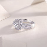 新款S925纯银镶嵌戒指圆形D色莫桑石戒指女婚戒