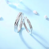 共渡爱河s999纯银戒指简约轻奢微镶莫桑石足银情侣指环情人节对戒