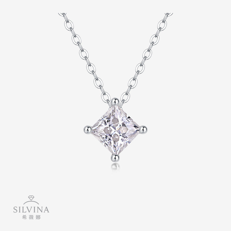 1克拉s925银莫桑石时尚吊坠项链公主方国检认证